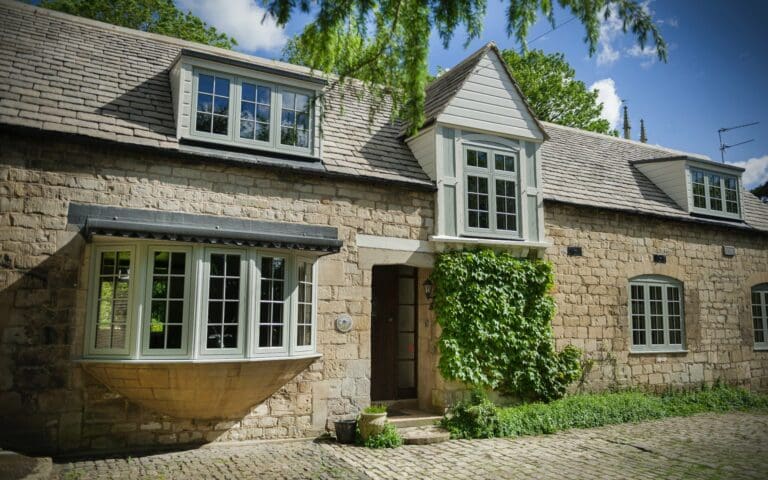 milford_windows_home2