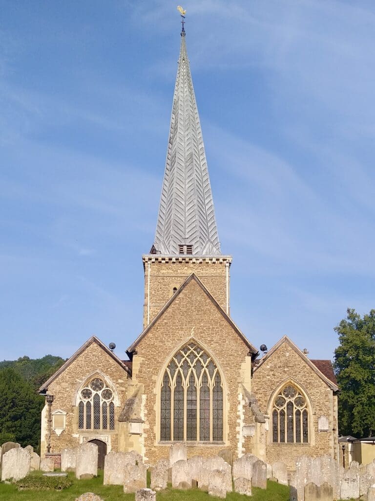 st-peter-and-st-paul-parish-church-windows-godalming-historical-buildings
